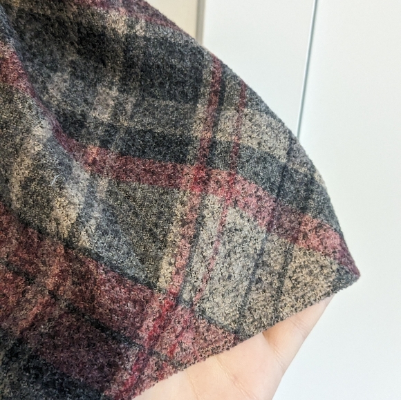 Mini Plaid Skirt - Picture 2 of 6